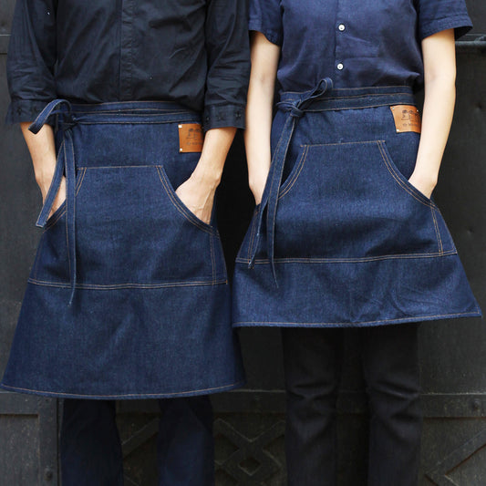 NO: 3001 Half cut aprons, waiter, cafe, bookstore aprons, canvas denim aprons, customized logos, worldwide shipping.