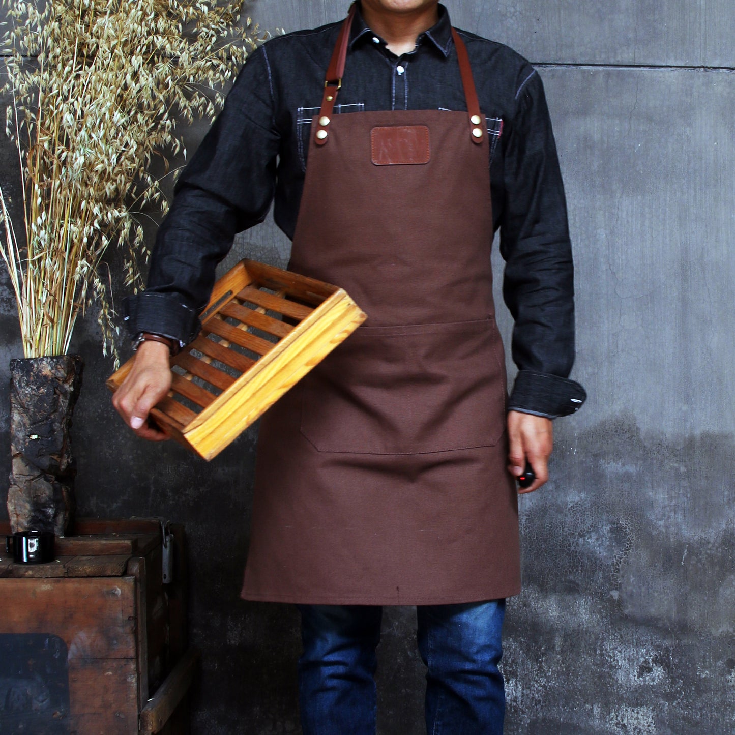 coffee shop restaurant waiter apron, custom logo, shoulder straps can be adjusted, medium thickness.A127