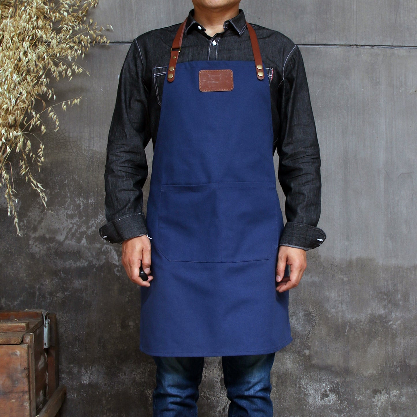 coffee shop restaurant waiter apron, custom logo, shoulder straps can be adjusted, medium thickness.A127