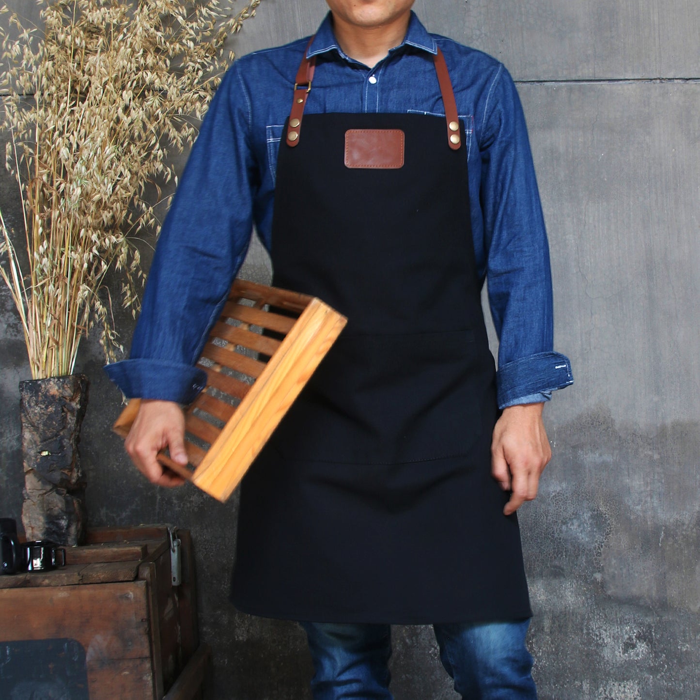 coffee shop restaurant waiter apron, custom logo, shoulder straps can be adjusted, medium thickness.A127