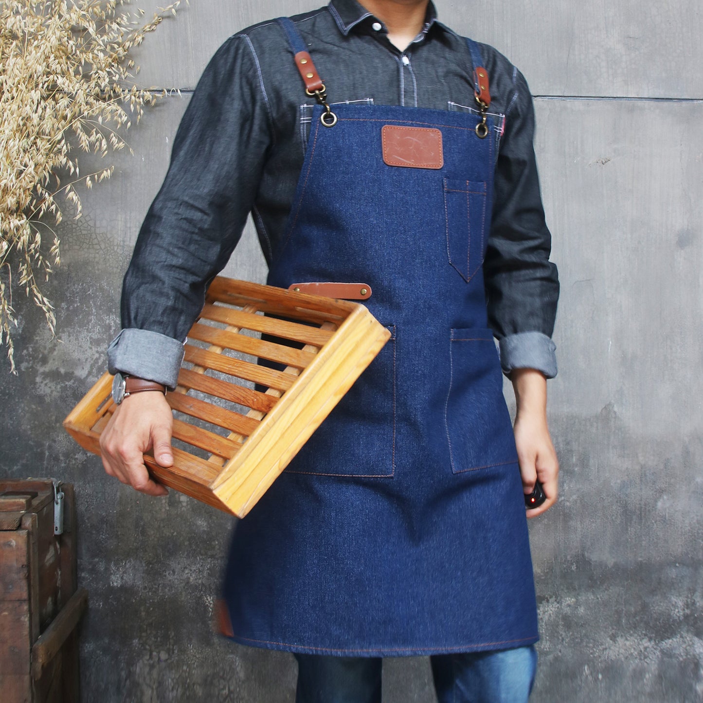 NO:2302 Cowboy Men's Apron with Adjustable Shoulder Strap for Restaurant, Cafe, Customized Logo, Blue Denim Black Cowboy Apron double strap