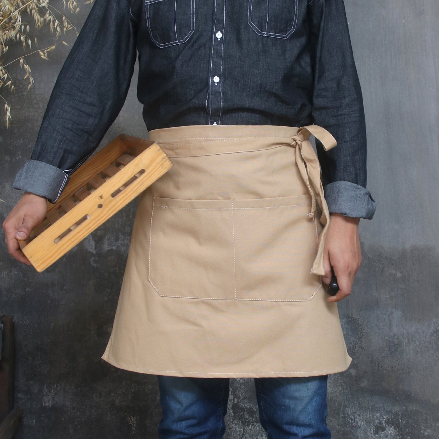 NO:2308 apron for men Half apron, canvas apron coffee shop restaurant waiter apron, custom logo