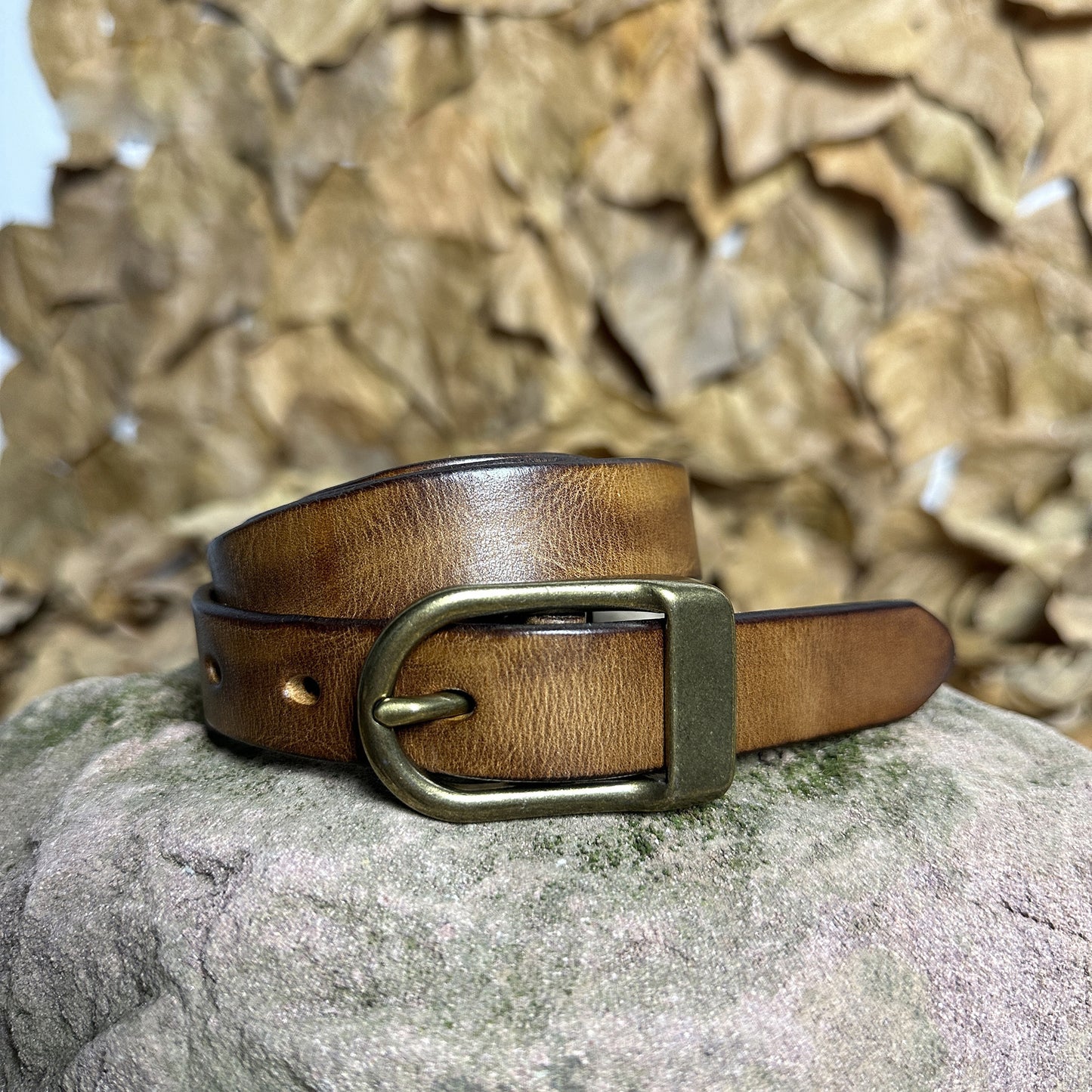 Handmade Personalized Vintage Leather Belt - Full Grain Cowhide with Custom Engraving03